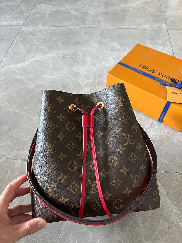 1984 - LOV Bags - 2037 Bags Fashion Waves