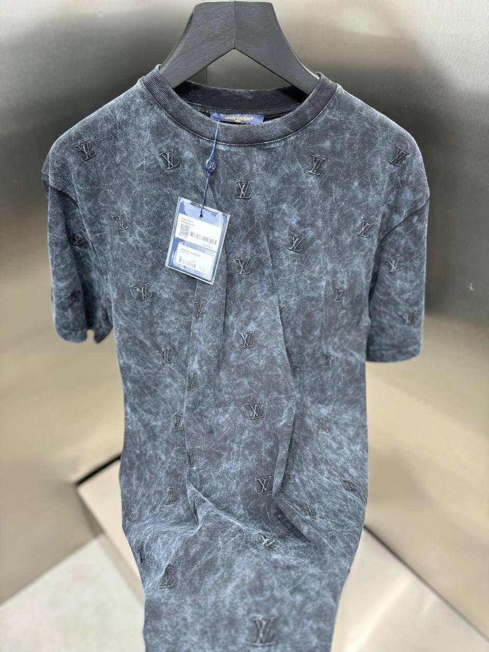 Tntwear® - Louis Vuitton T-Shirt 004