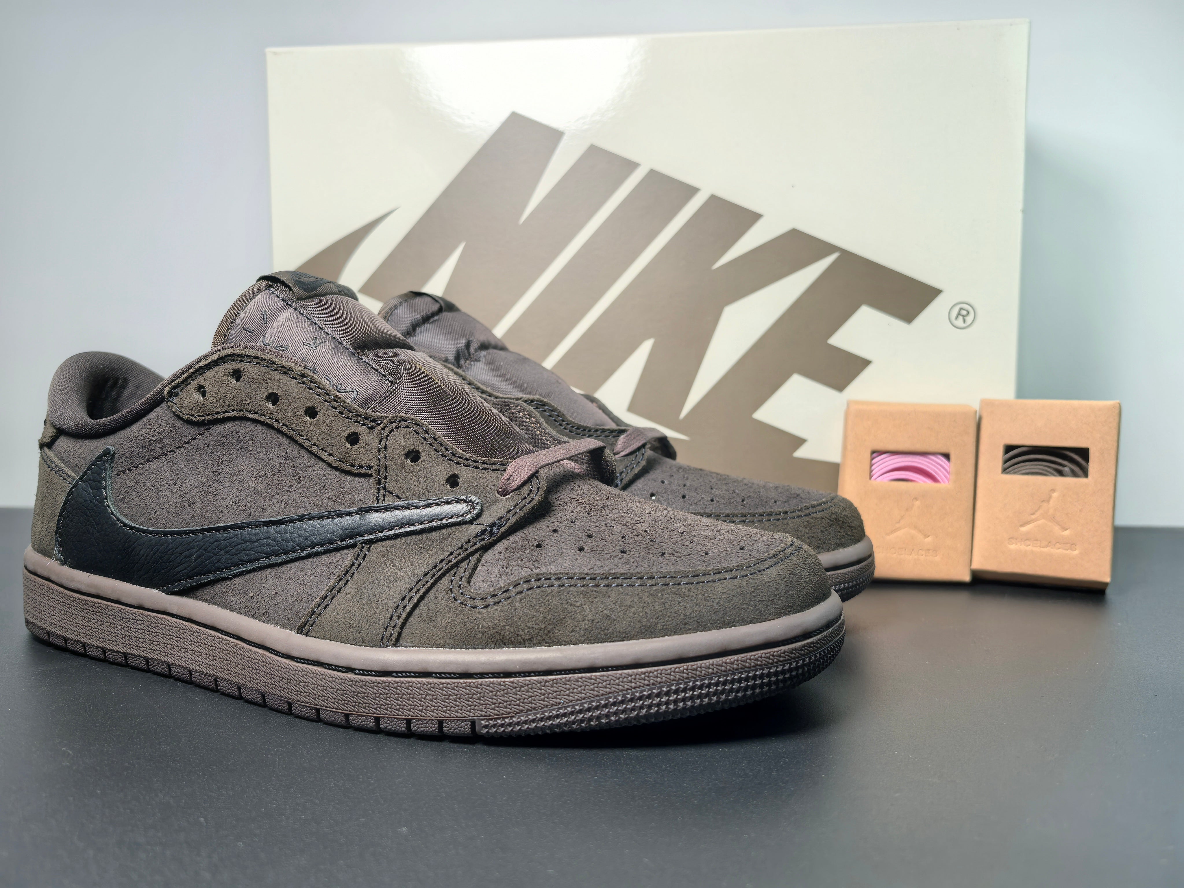 Custom Travis Scott x Air Jordan 1 Low OG “ DM7866-202 Sneakerhill