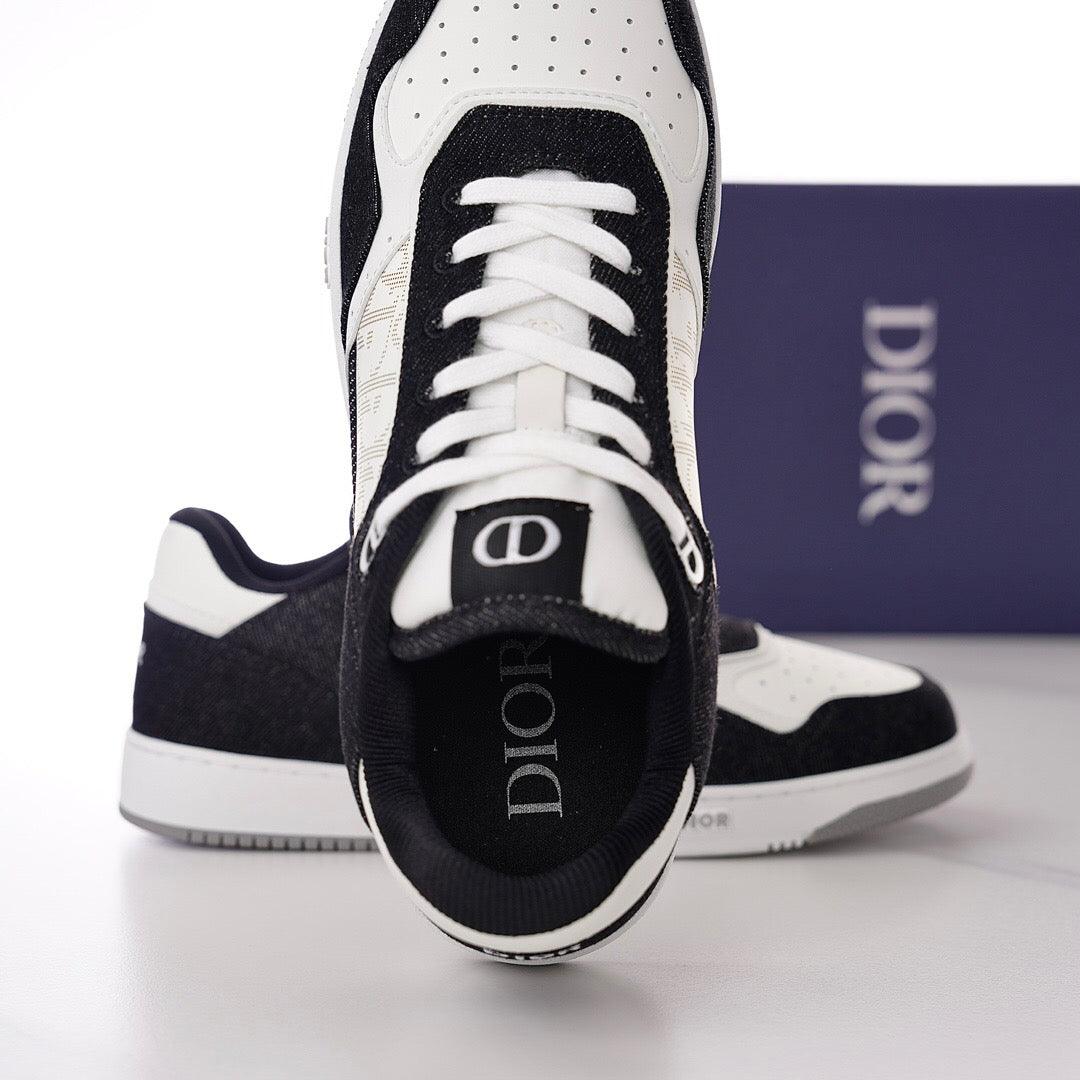 DOR B27 Low-Top Black and White Sneakers-120