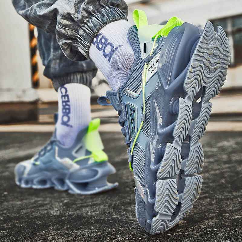 33Y Stick to Sneakers