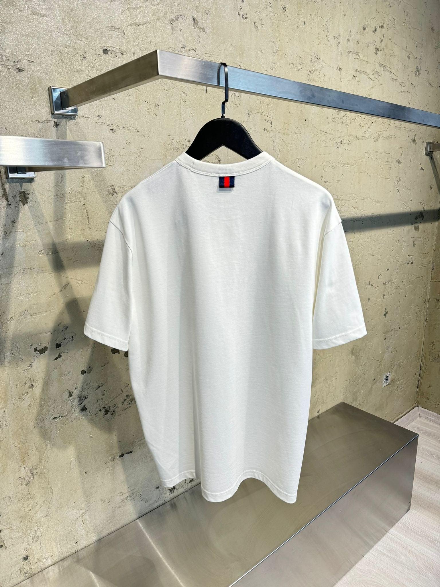 Tntwear® - GUCCI T-Shirt 0011