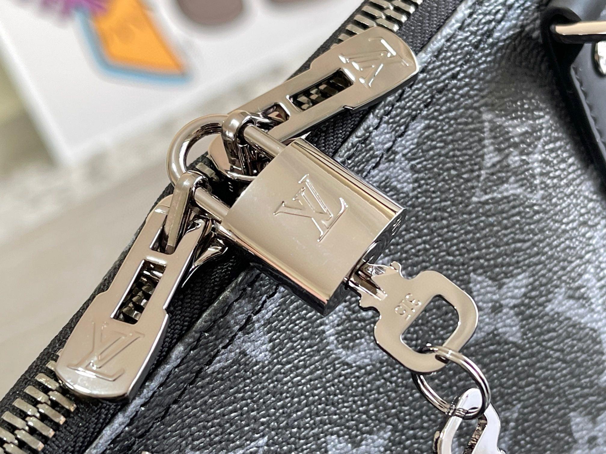 LV KEEPALL 50 M43412 sneakeronline