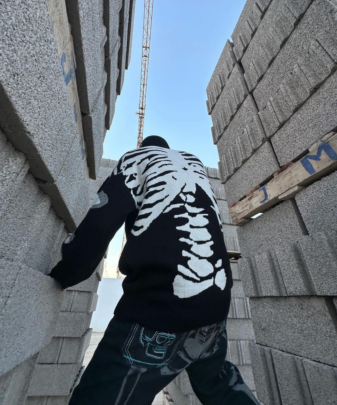 1984 Skeleton Knit Sweater -1185 SP220217JHCS