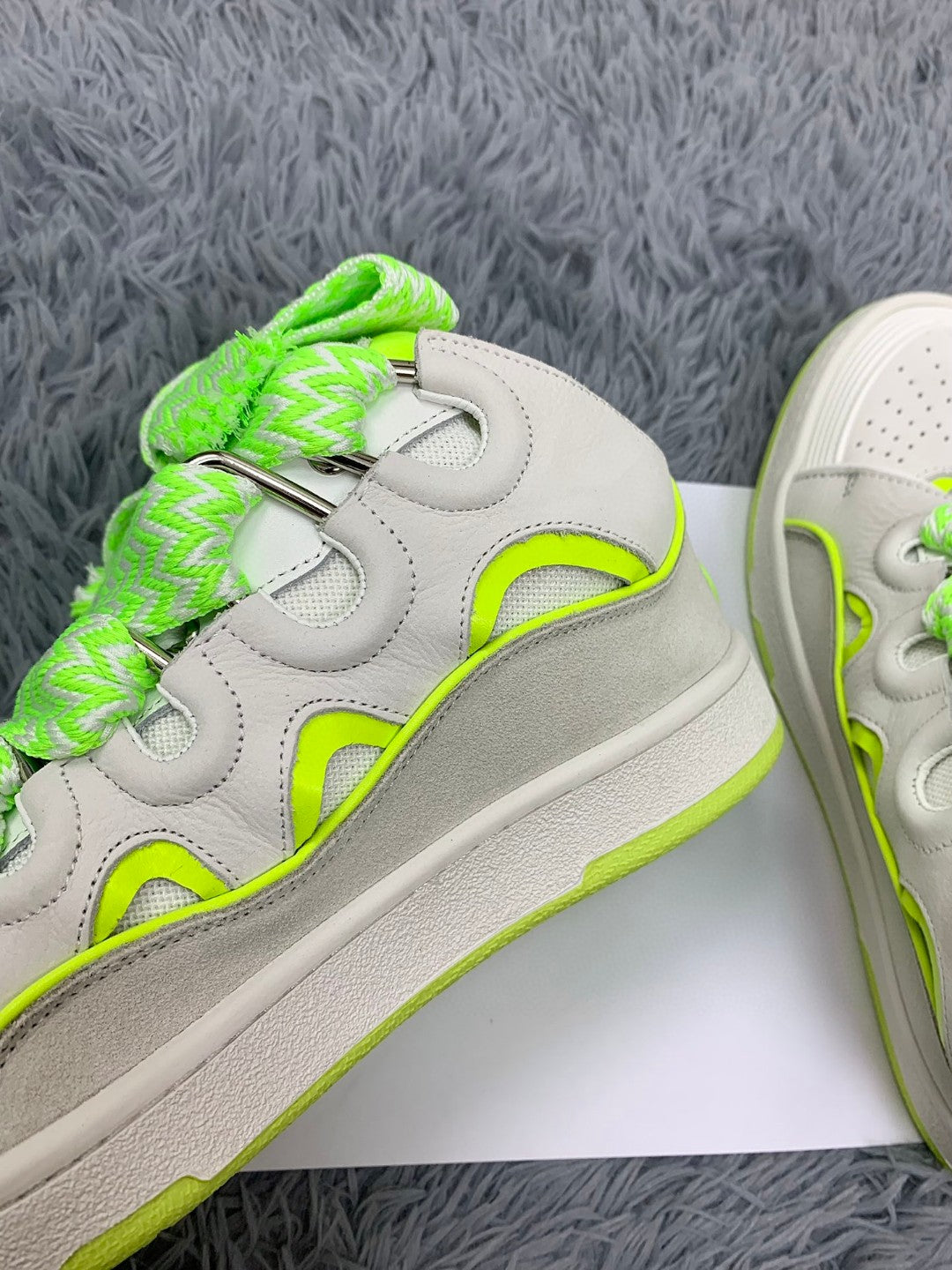 Premium  Women Leather Curb Sneaker white fluorescent yellow