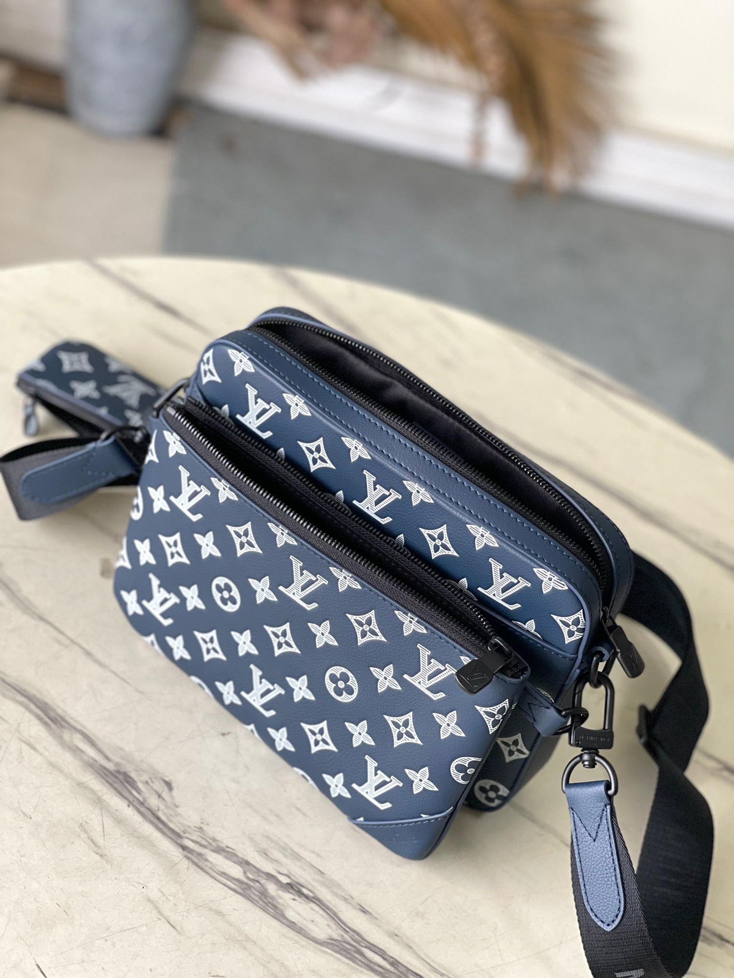 LV Monogram Shadow M24753 luxurysteps