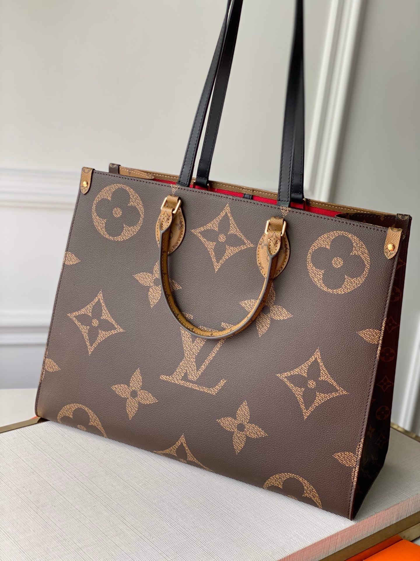 LV Onthego Monogram Giant M45320 luxurysteps