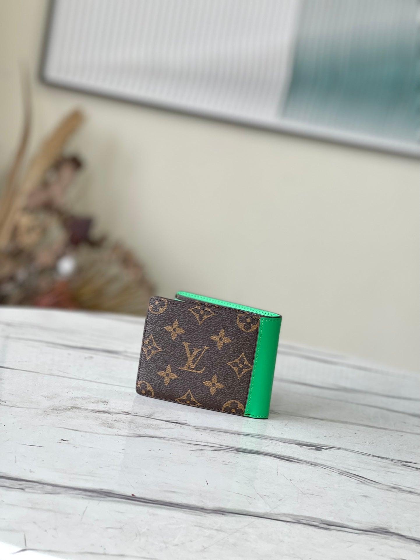 LV Monogram Wallet M81357 luxurysteps