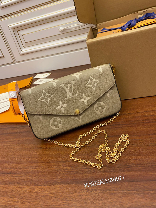 BFWD - LOV Bags - 995 Bags Fashion Waves