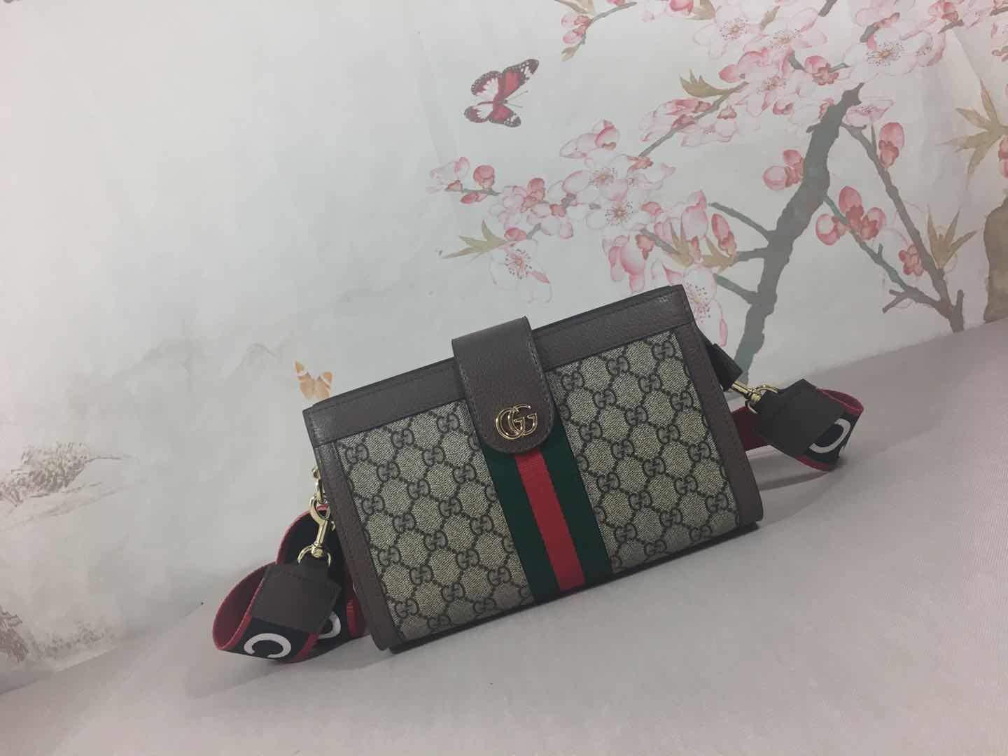 Sneakerhill - Luxury Edition Bags GCI 076