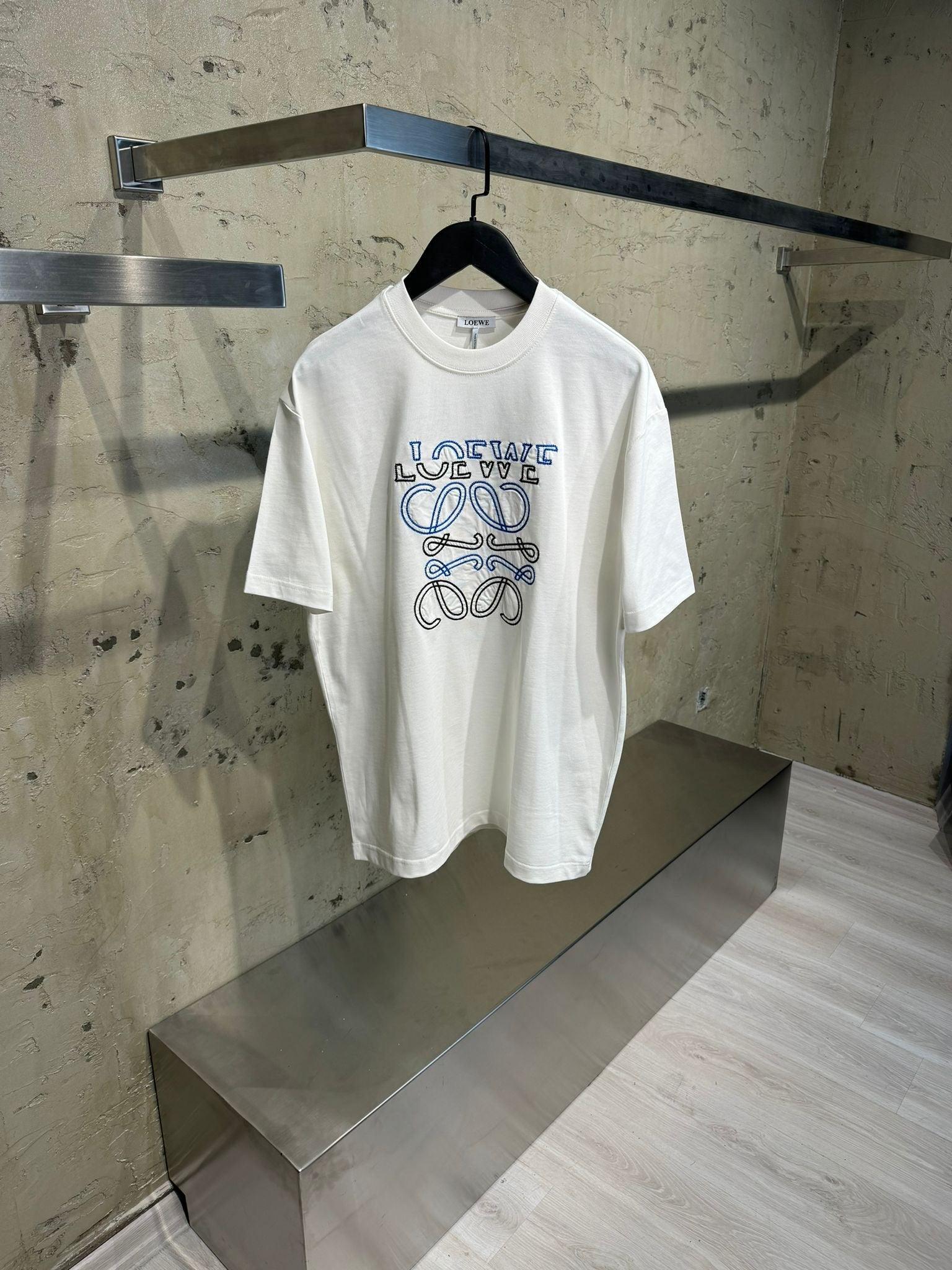 Tntwear® - LOEWE T-Shirt 0012