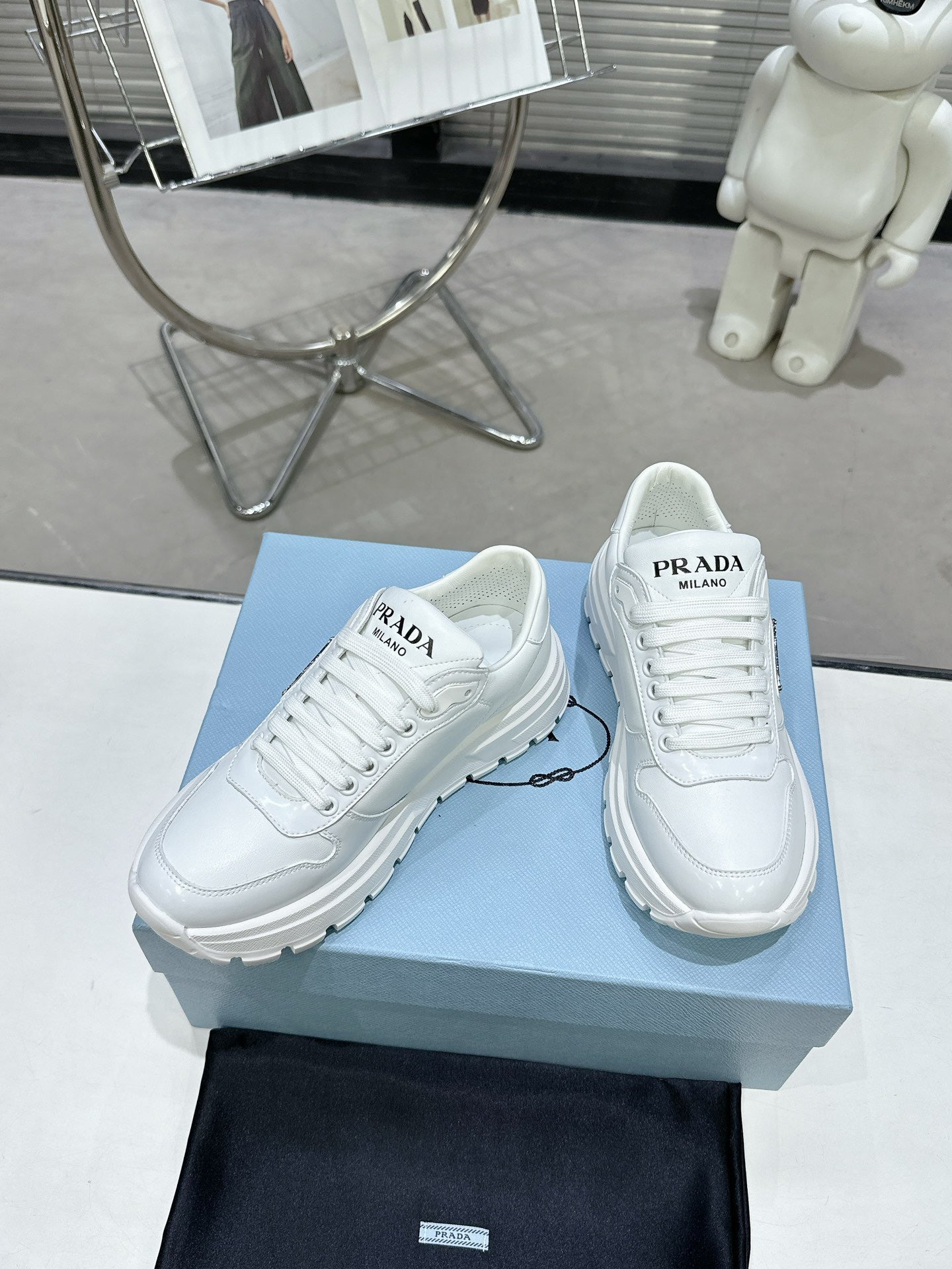 PRD Triangle Logo Leather Sneakers Triple White-046 Designer Sneakers