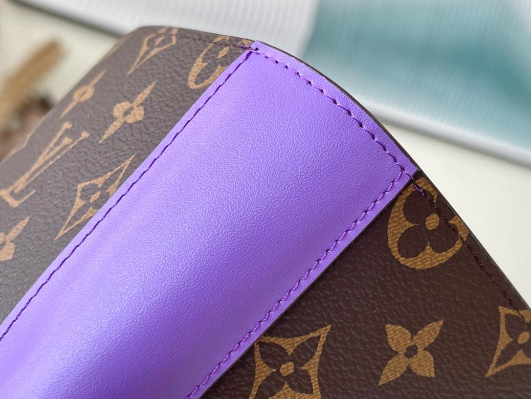 LV Monogram Wallet M81534 luxurysteps