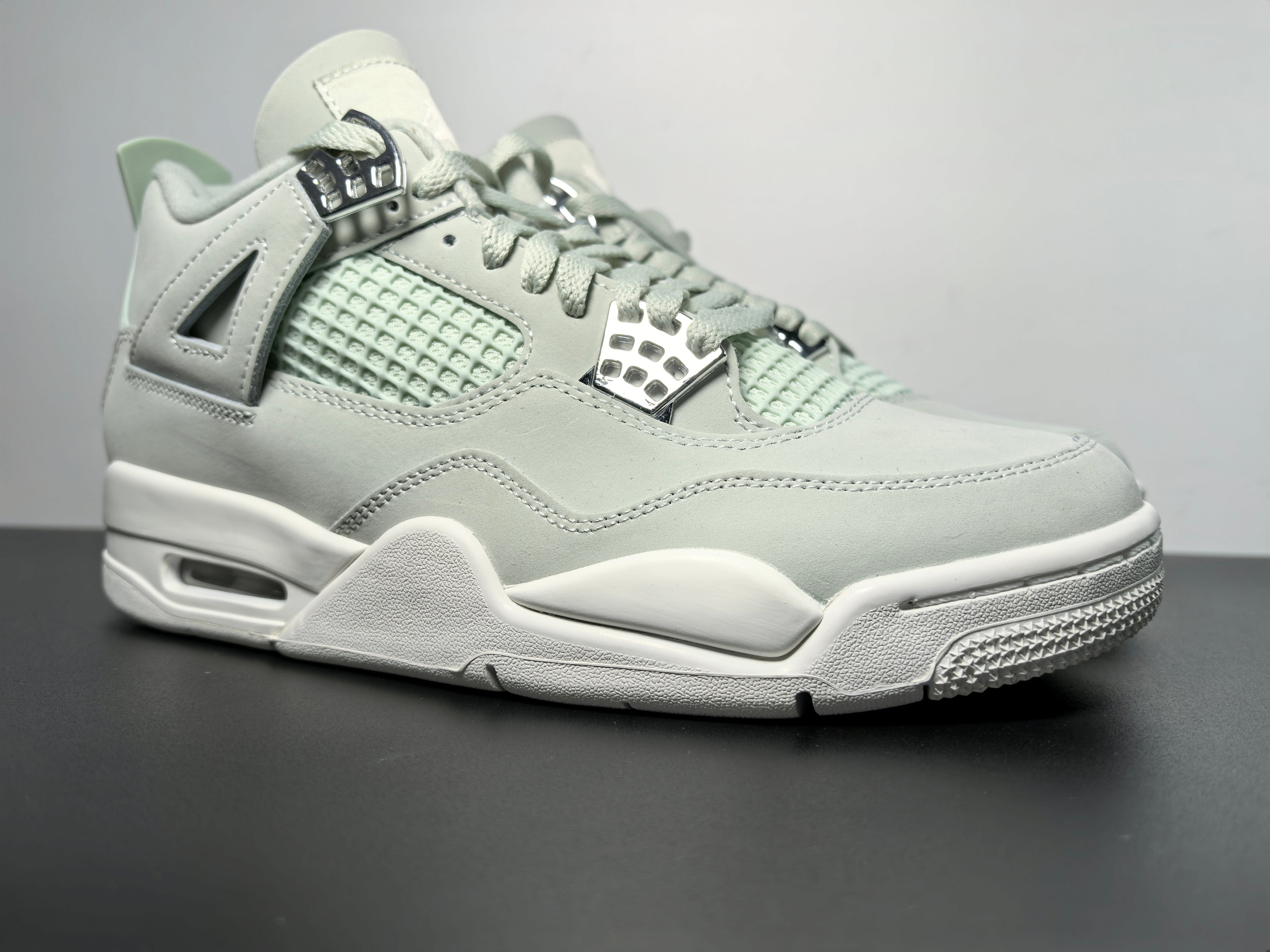 Wmns Air Jordan 4 Retro 'Seafoam Sail