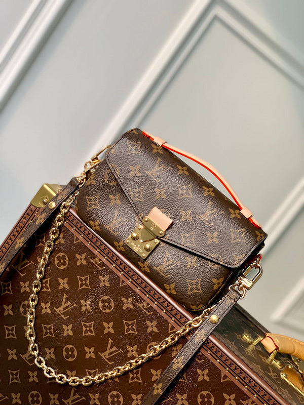 1984 - LOV Bags - 2055 Bags Fashion Waves