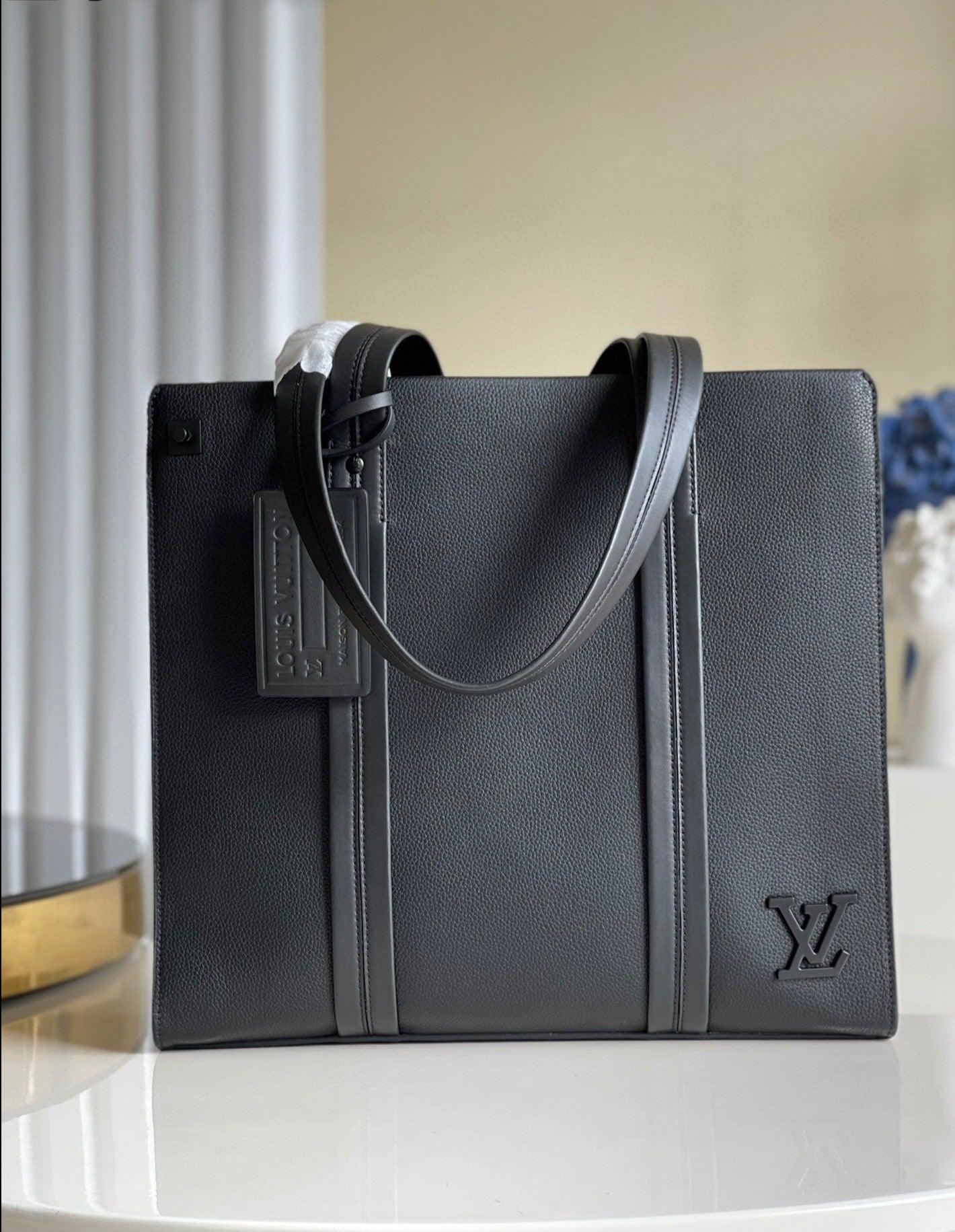 LV Aerogram Tote M57308 luxurysteps