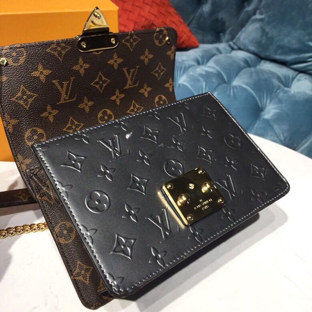 LV Wynwood Chain Bag Monogram Vernis, Epi And Monogram Canvas For Women, WoBags, Shoulder And Crossbody Bags 8.3in/21cm LV M90516