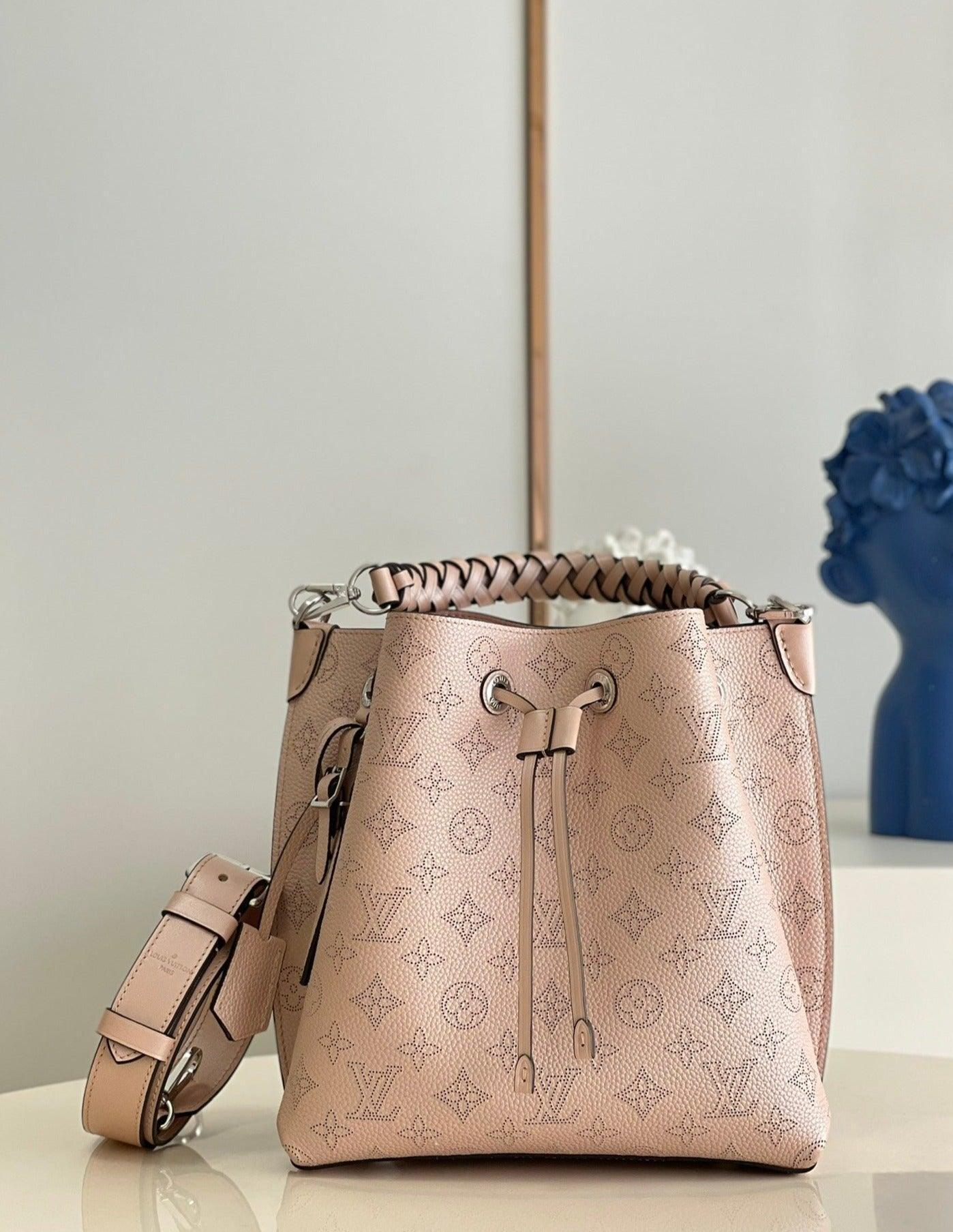 LV Muria Monogram M587889 luxurysteps