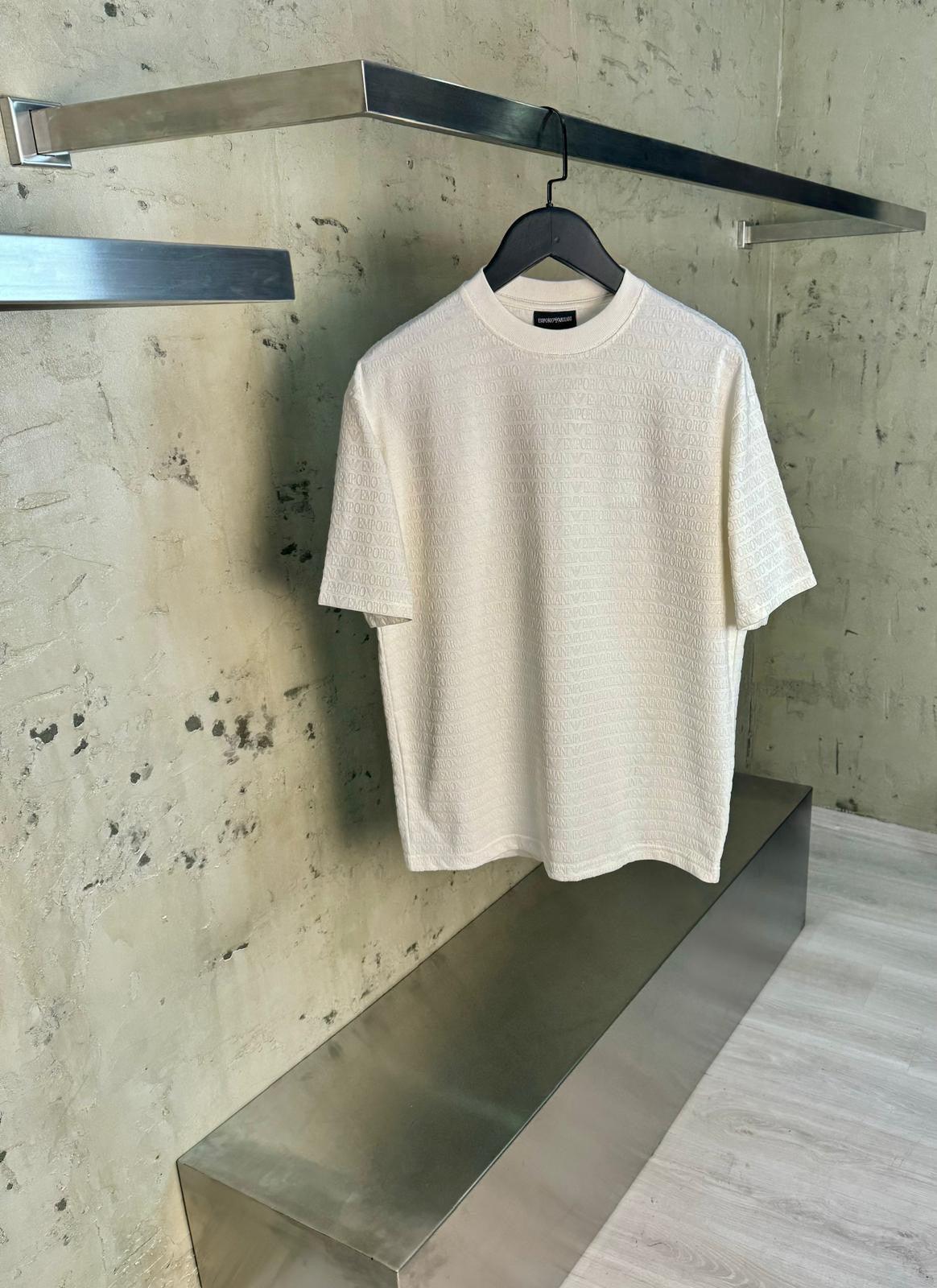 Tntwear® - Emporio Armani T-Shirt 001