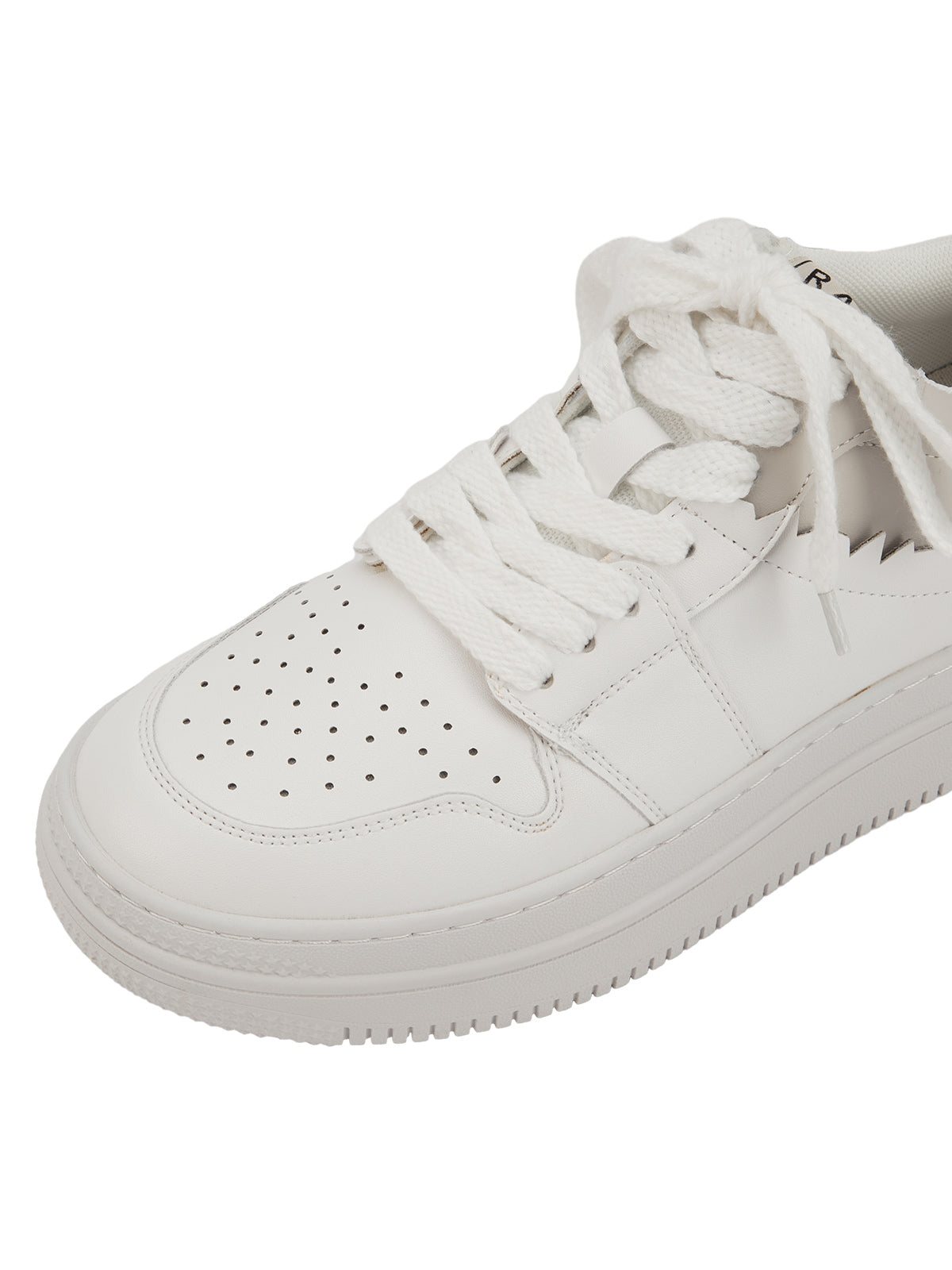 Sneakerhill Retro Contrast Color Sneakers - 1984