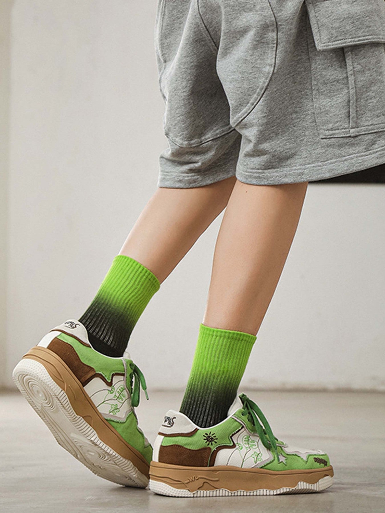 Sneakerhill Casual Sports Thick-soled Board Shoes