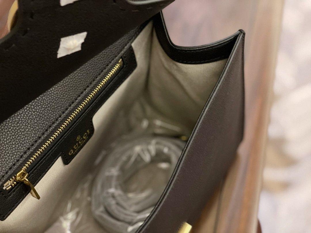 Sneakerhill - Luxury Edition Bags GCI 216