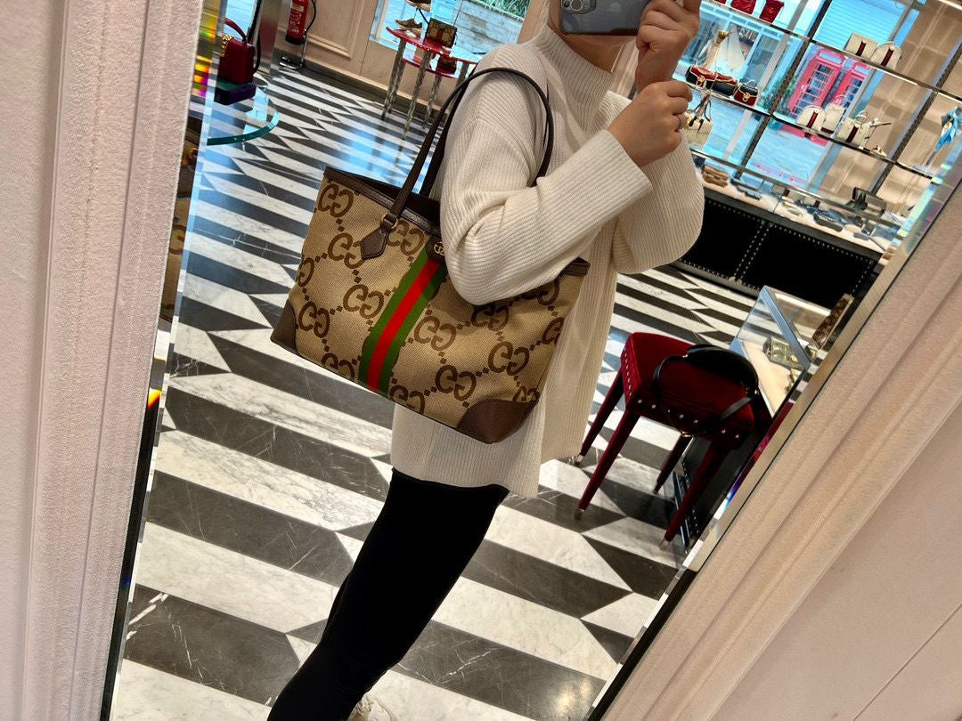 PreOrder GG jumbo GG canvas tote