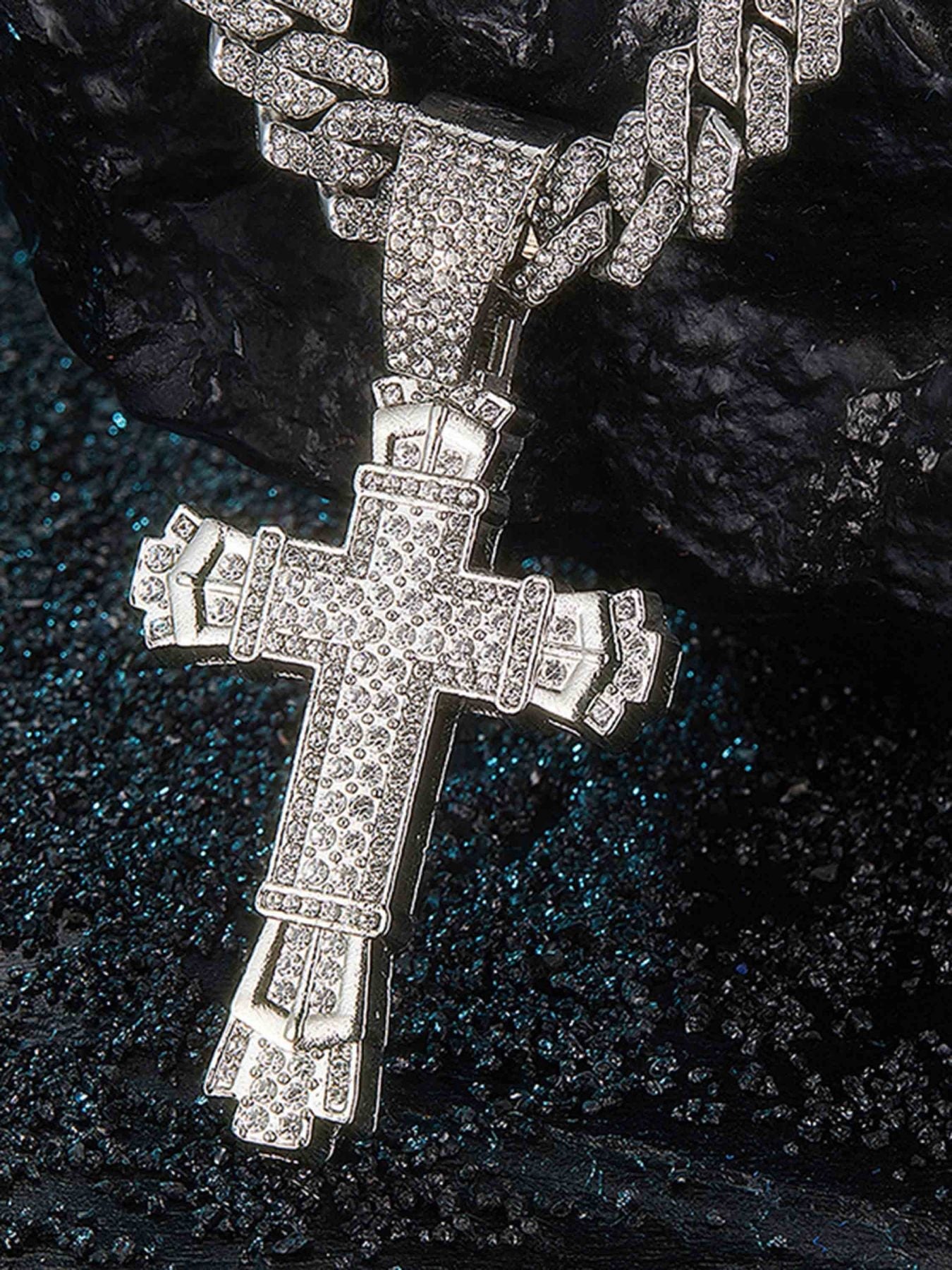 1984 High Street Cross Necklace SP231102MYH3