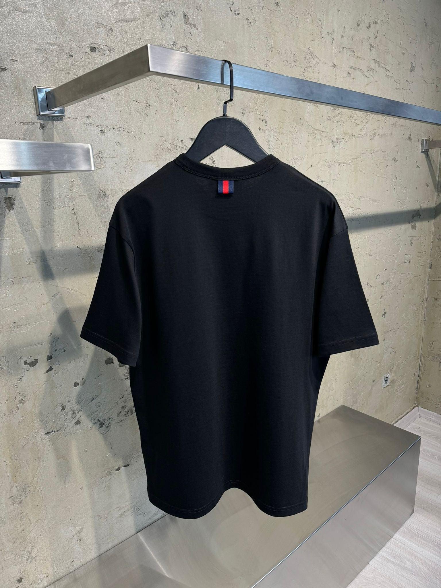 Tntwear® - GUCCI T-Shirt 0011