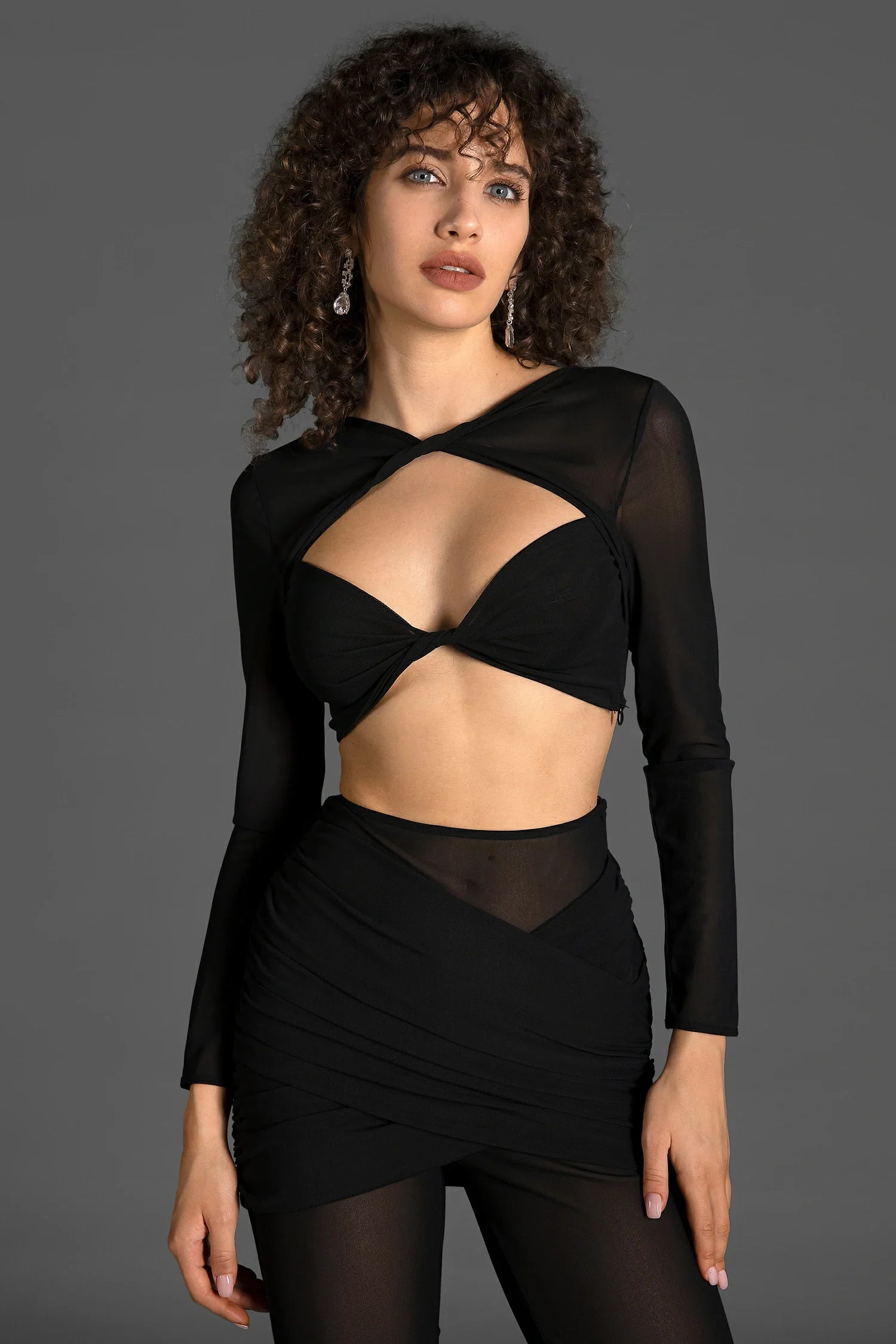 Zelma Long Sleeve Pleat Twisted Mesh Set In Black