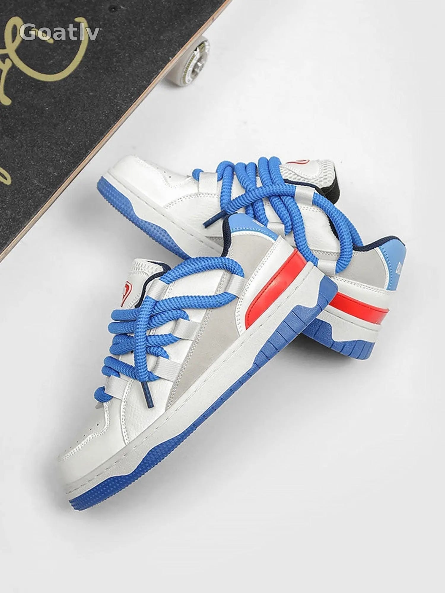 ColorFusion Dreadlocks Sneakers - 1984