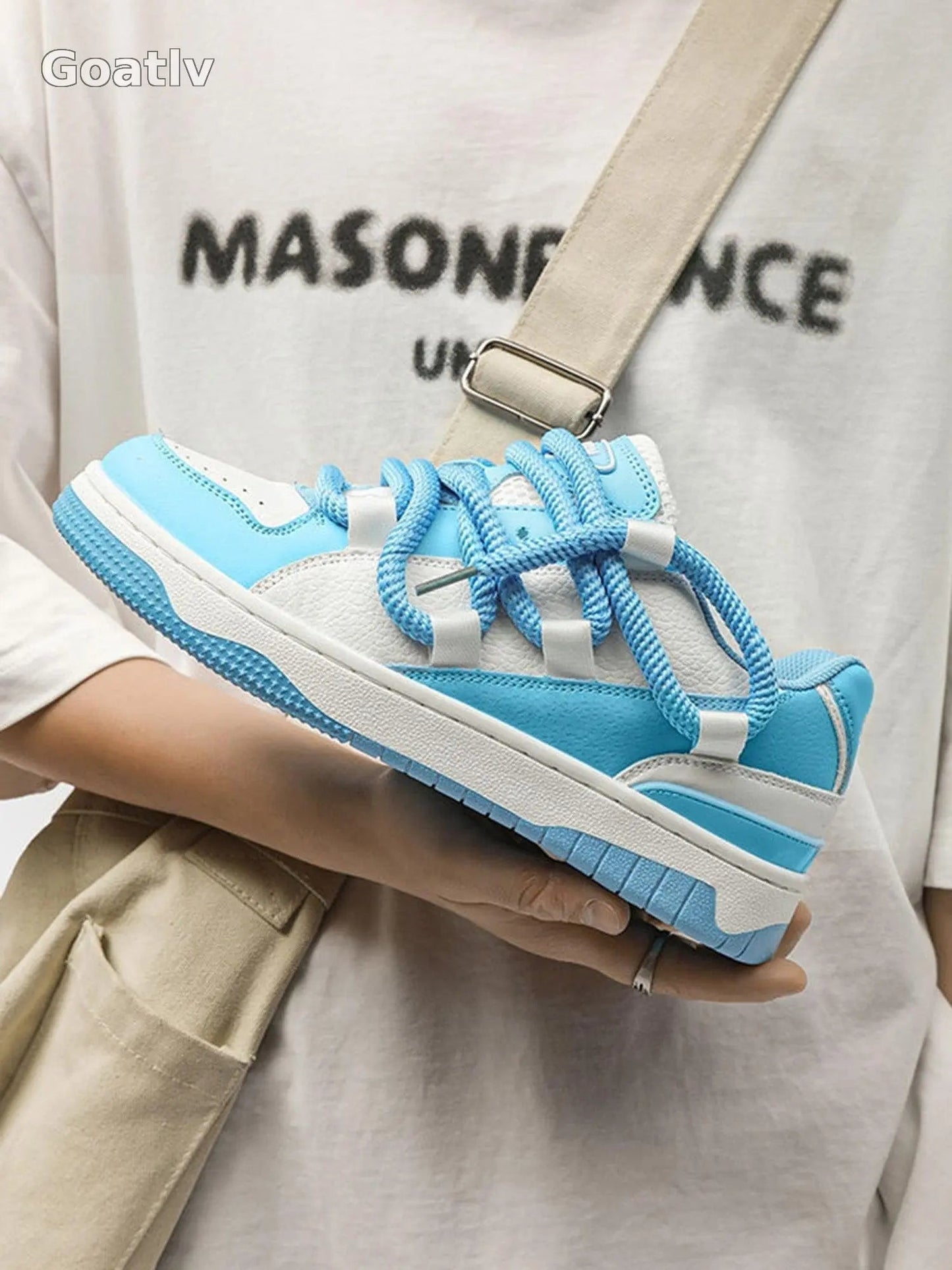 ColorFusion Dreadlocks Sneakers - 1984