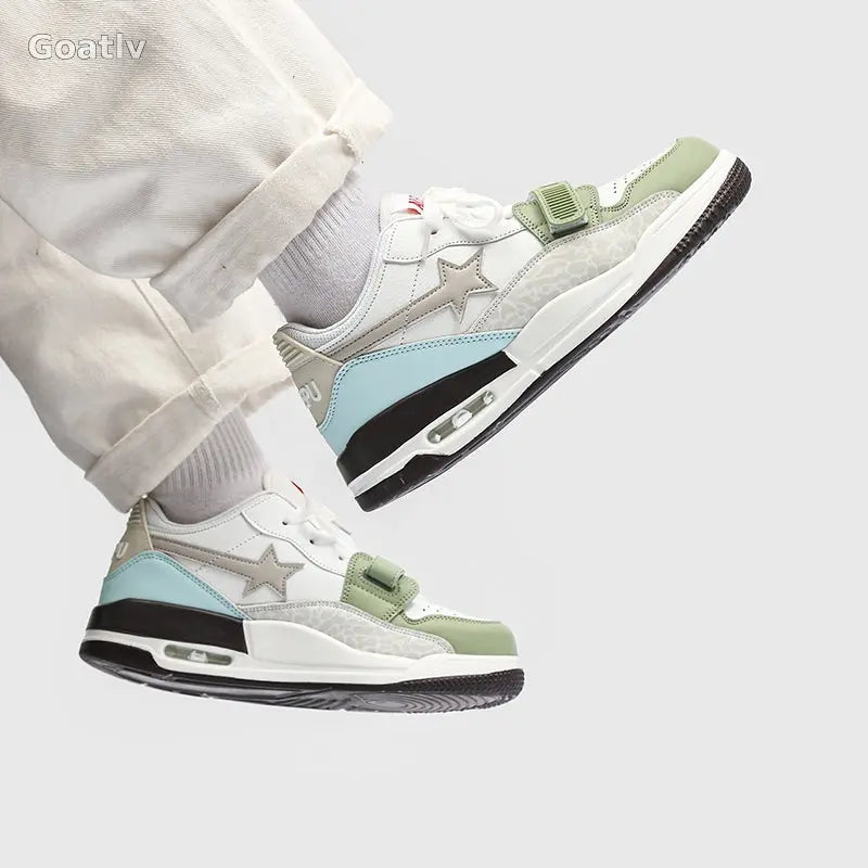 Conqueror Speed T4 Sneakers