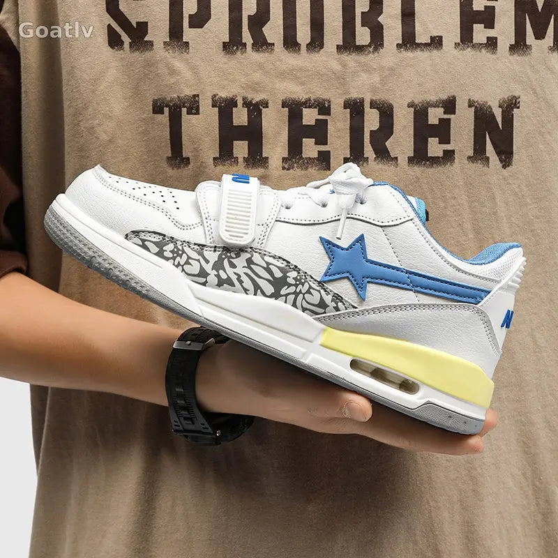 Conqueror Speed T4 Sneakers