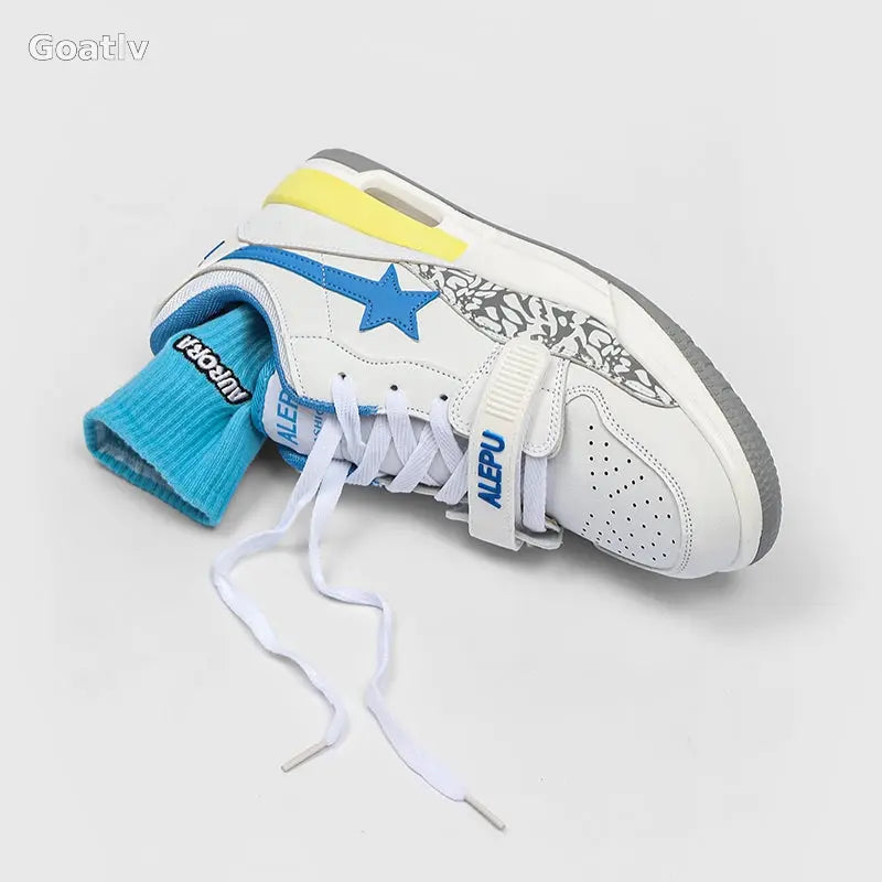 Conqueror Speed T4 Sneakers