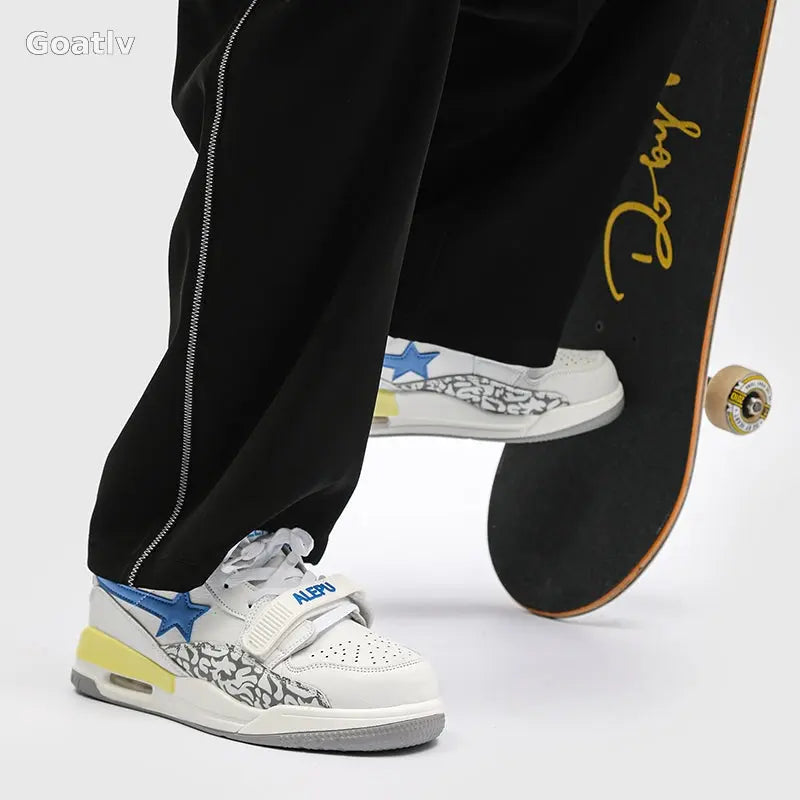Conqueror Speed T4 Sneakers