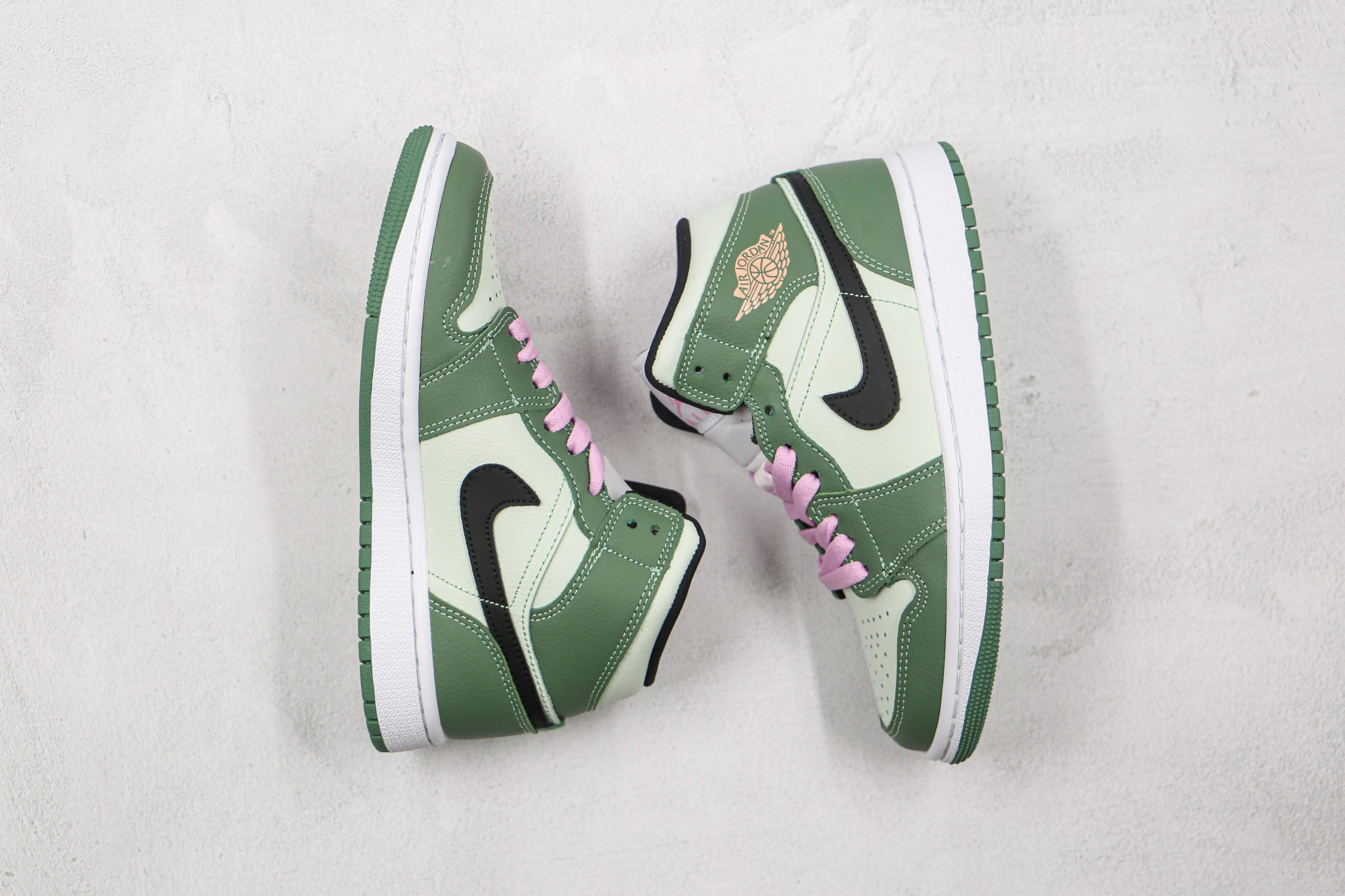 Custom Air Jordan 1 Dutch Green High Q - sneakerhypesusa