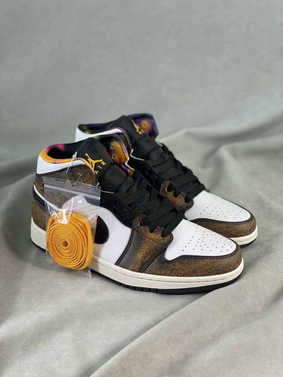 Custom Air Jordan 1 Mid DQ8417-071