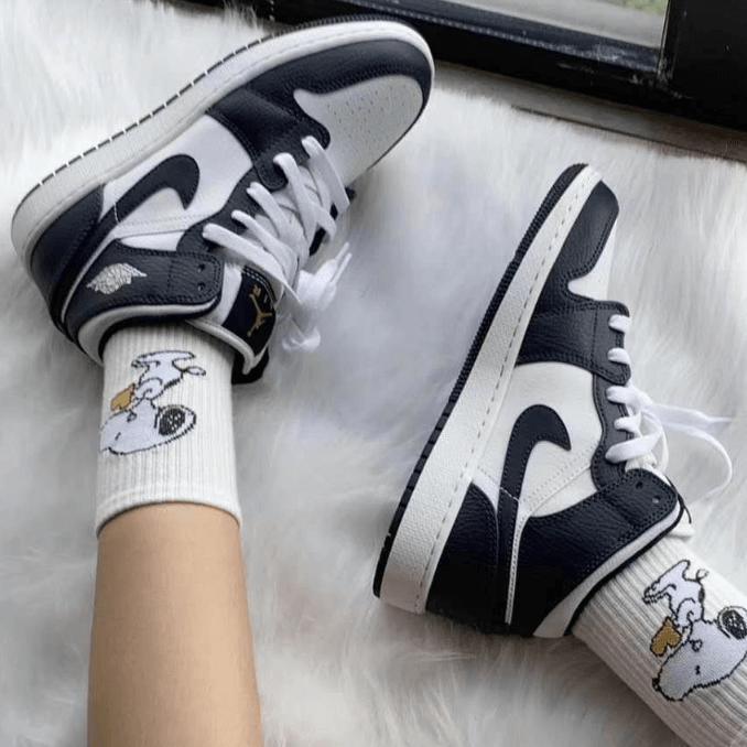 Custom Air Jordan 1 Obsidian Sneakers - sneakerhypesusa