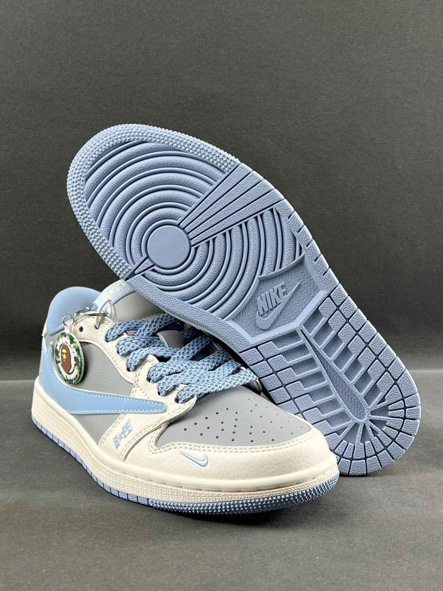Custom Air Jordan 1 x Travis Scott x BAPE BB6588-104