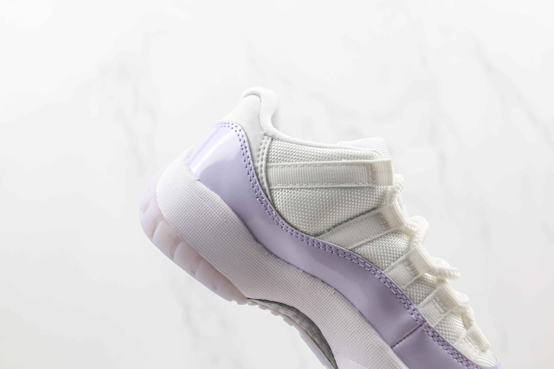 Custom Air Jordan 11 AH7860