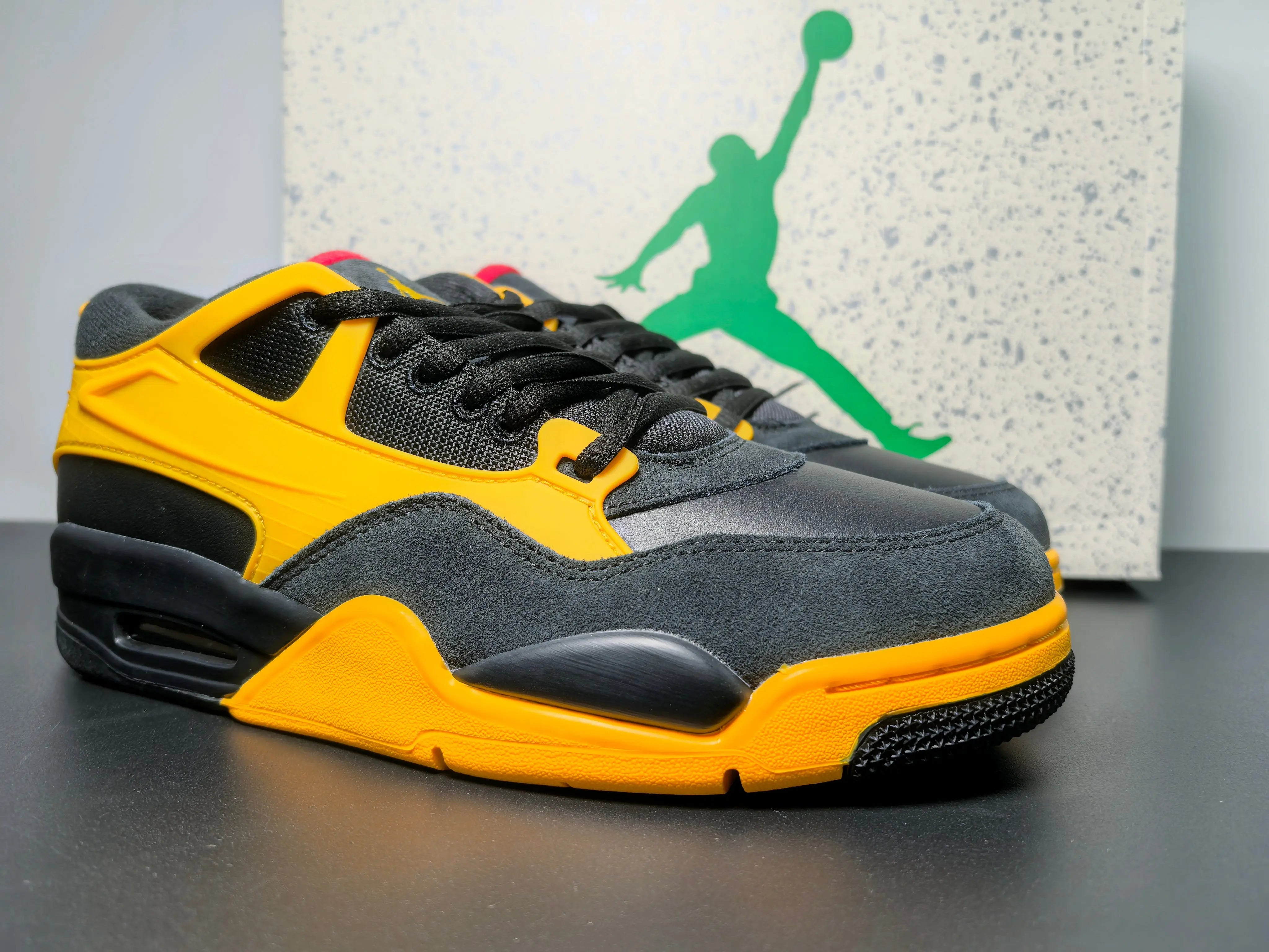 Custom Air Jordan 4 RM “Bruce Lee” FQ7939-007 Sneakerhill