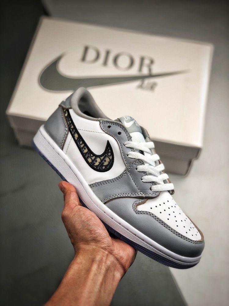 Custom Dior x Air Jordan 1 CN8608-002 - sneakerhypesusa