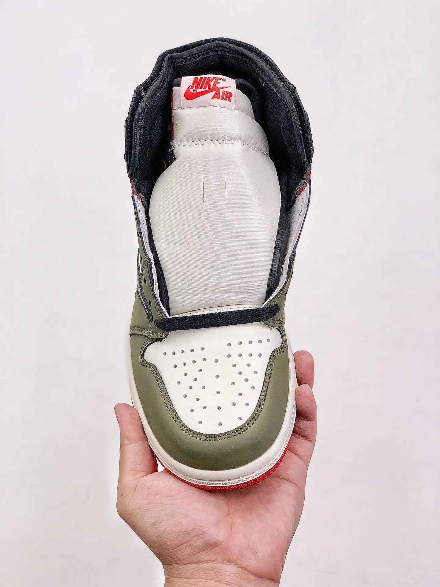 Custom GREEN T-Scott x Fragment x Air Jordan 1 High Q ( Customs And Box ), Jordan 1 Sneakers Active CACTUS JACK