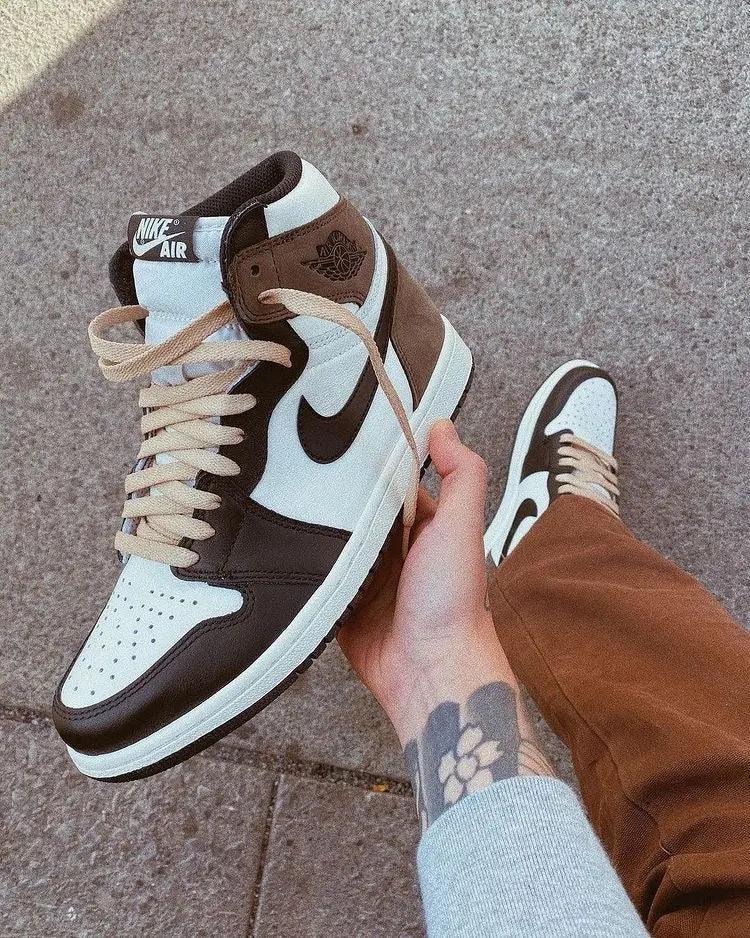 Custom Jordan 1  Retro High Dark Mocha High Q - sneakerhypesusa