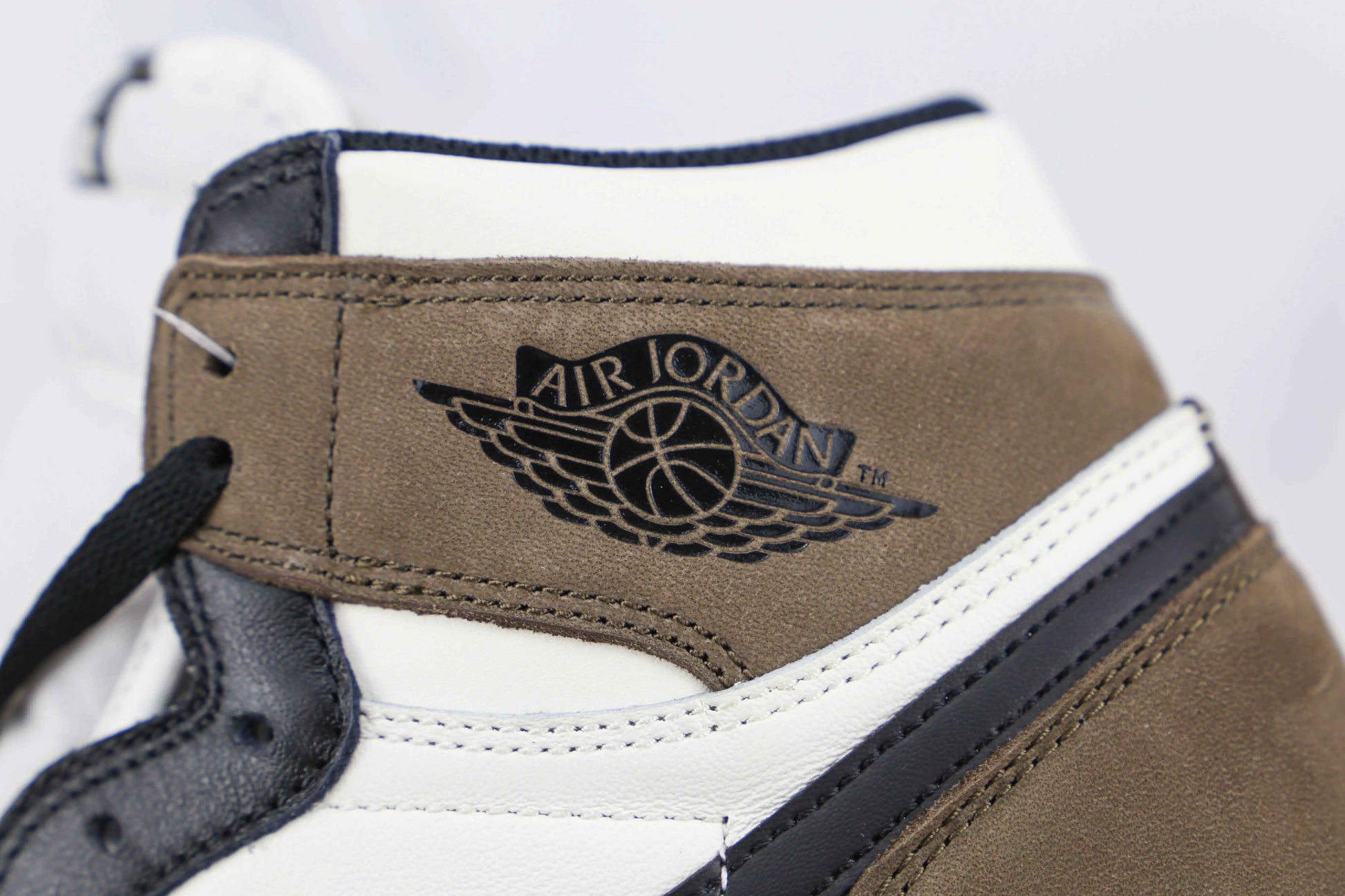 Custom Jordan 1  Retro High Dark Mocha High Q