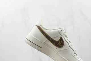 Custom LV Air Force 1’07 Low KV3696