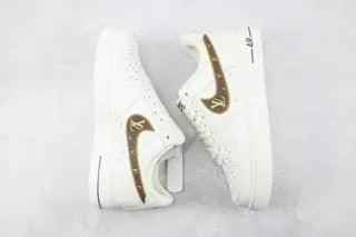 Custom LV Air Force 1’07 Low KV3696