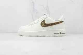 Custom LV Air Force 1’07 Low KV3696