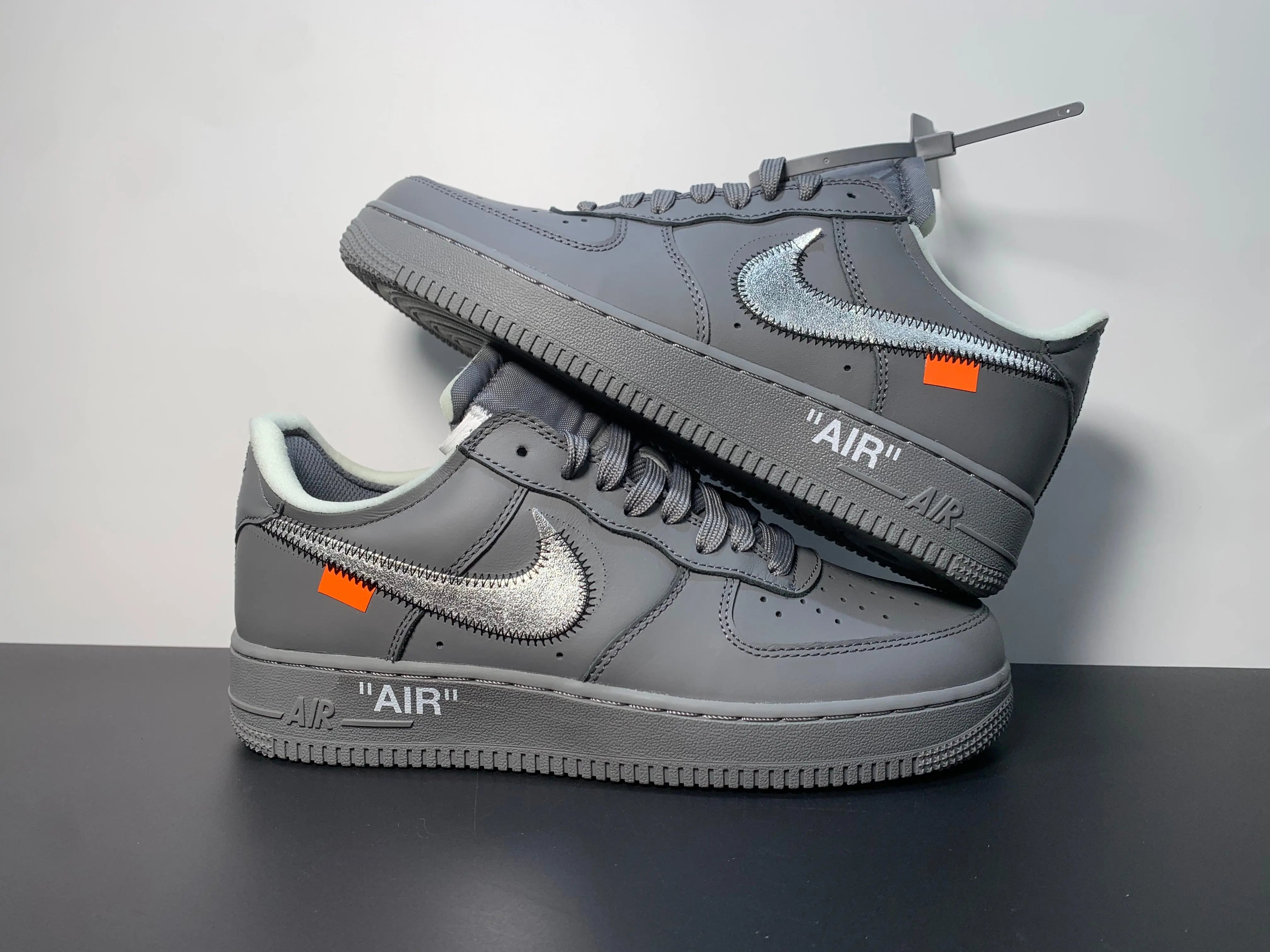 Custom OFF-WHITE x Nike Air Force 1 Low DX1419-500 Sneakerhill